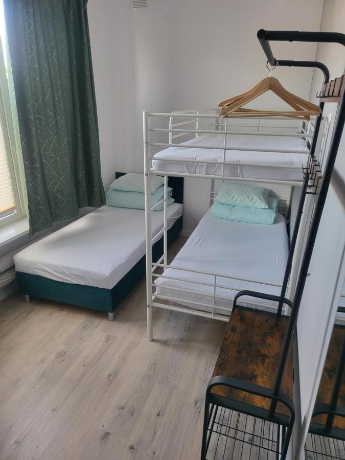 Rooms4Rest Wiertnicza - Private Rooms For Tourists - Atr Consulting Sp, Z O,O, Warschau Exterior foto