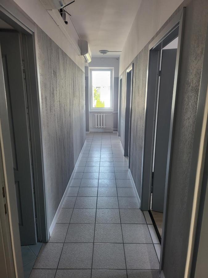 Rooms4Rest Wiertnicza - Private Rooms For Tourists - Atr Consulting Sp, Z O,O, Warschau Exterior foto