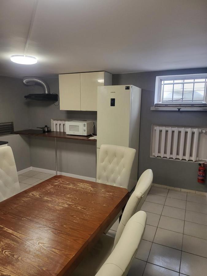 Rooms4Rest Wiertnicza - Private Rooms For Tourists - Atr Consulting Sp, Z O,O, Warschau Exterior foto