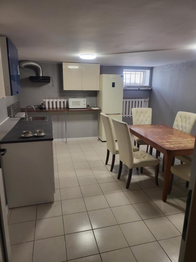 Rooms4Rest Wiertnicza - Private Rooms For Tourists - Atr Consulting Sp, Z O,O, Warschau Exterior foto