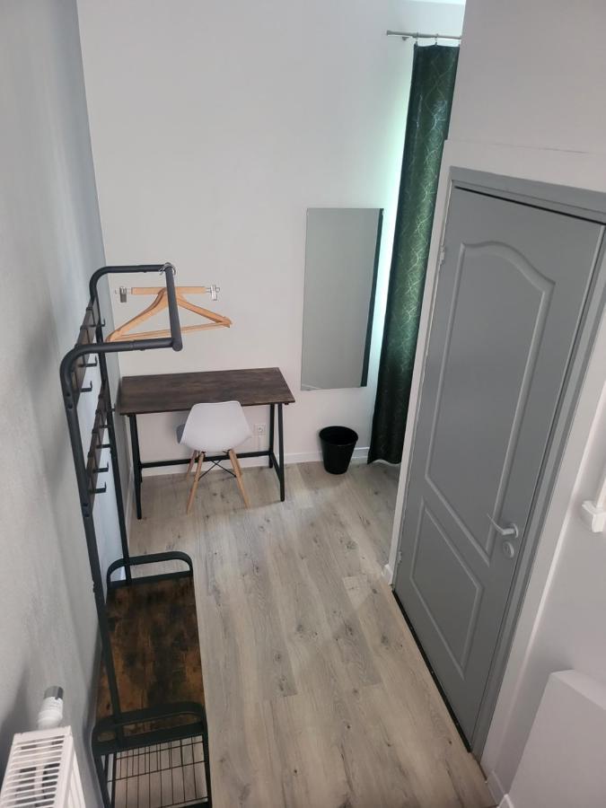 Rooms4Rest Wiertnicza - Private Rooms For Tourists - Atr Consulting Sp, Z O,O, Warschau Exterior foto