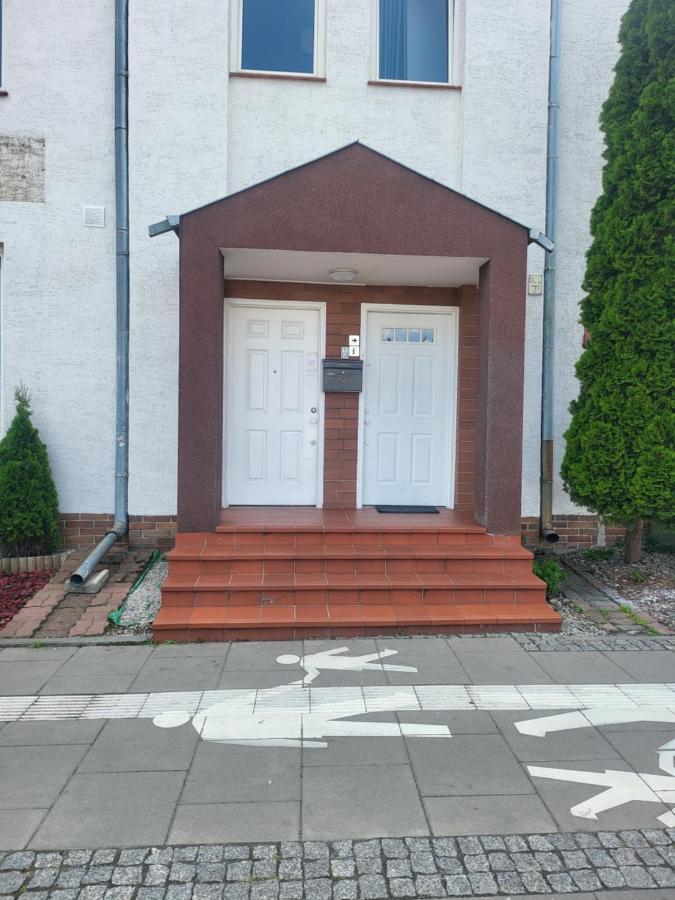 Rooms4Rest Wiertnicza - Private Rooms For Tourists - Atr Consulting Sp, Z O,O, Warschau Exterior foto