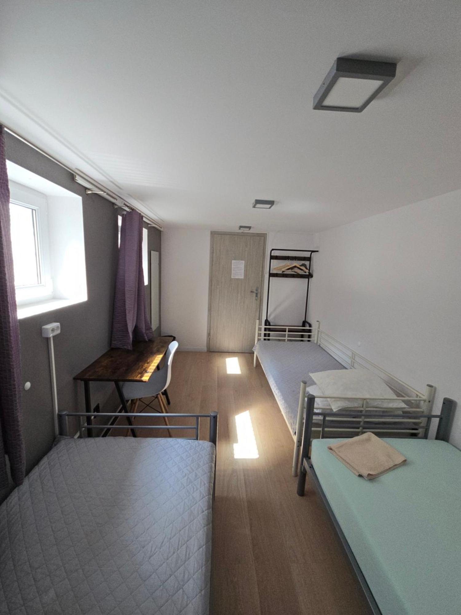 Rooms4Rest Wiertnicza - Private Rooms For Tourists - Atr Consulting Sp, Z O,O, Warschau Exterior foto